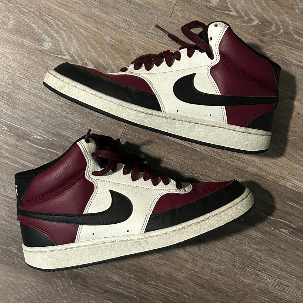 NIKE COURT VISION MID